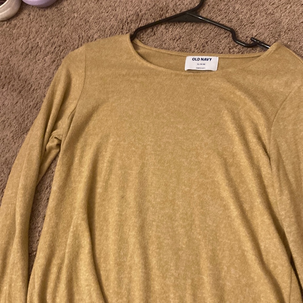 girls, mustard, yellow sweater from Old Navy size extra large 14 16